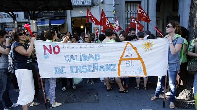 Los profesores de secundaria de Madrid no irán a la huelga este miércoles