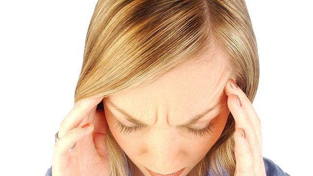 El paciente con migrañas pierde casi ocho jornadas laborales al año
