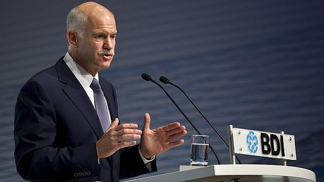 Papandreu pide a Alemania «respeto» por el «esfuerzo sobrehumano» griego