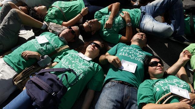 Cerco legal a las camisetas verdes