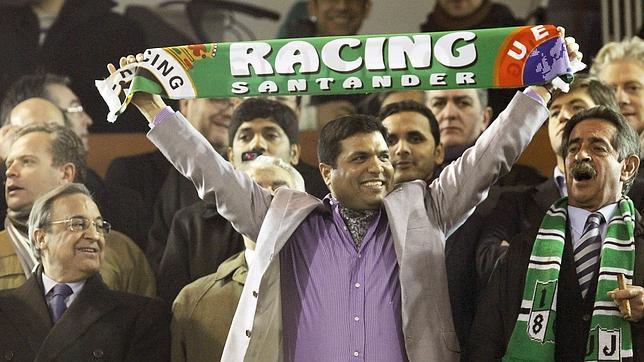 Interpol investiga al propietario del Racing por presunta estafa financiera