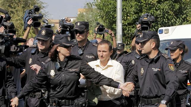 El padre de los niños de Córdoba confesó a un policía ser el responsable de la desaparición