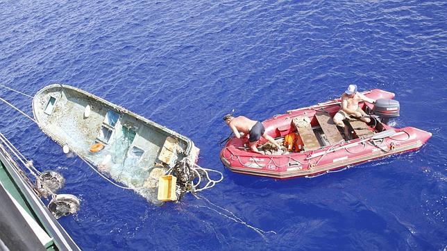 Toneladas de restos del tsunami de Japón flotan en el Pacífico hacia EE.UU.
