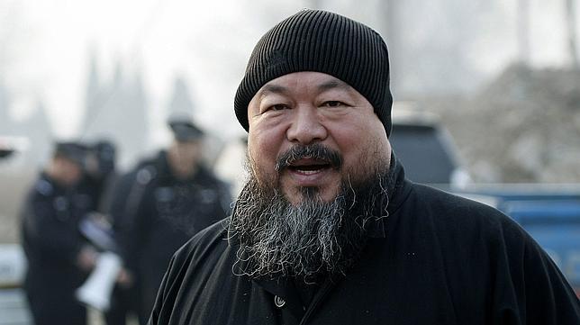 Colecta masiva en internet para ayudar a Ai Weiwei a pagar su multa