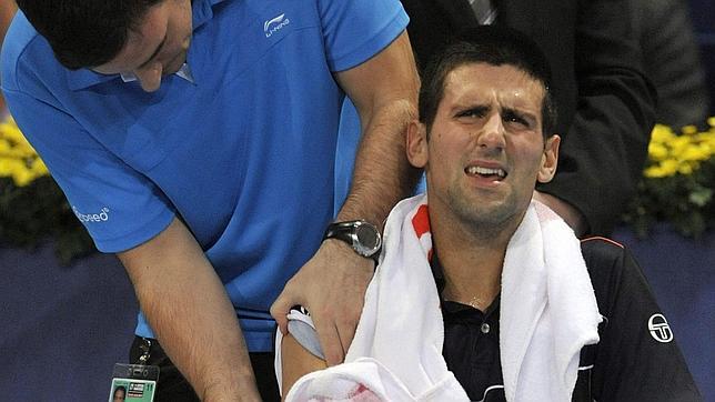 Djokovic, baja por lesión