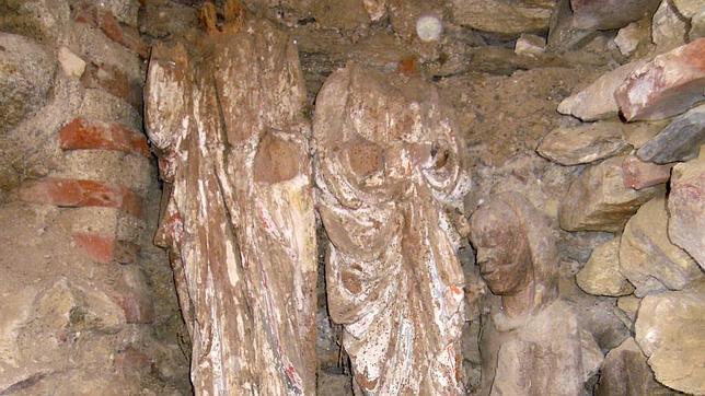 El misterio de los santos emparedados