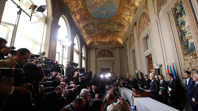 Monti será también ministro de Economía