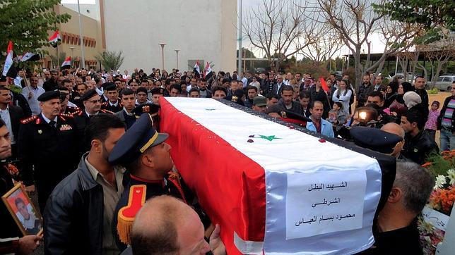 Dos cohetes impactan en Damasco contra la sede del partido Baaz de Al Asad