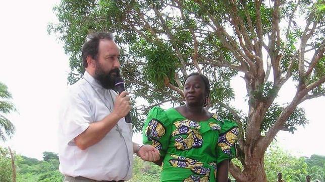 El sacerdocio, el trabajo más feliz del mundo, según la revista Forbes