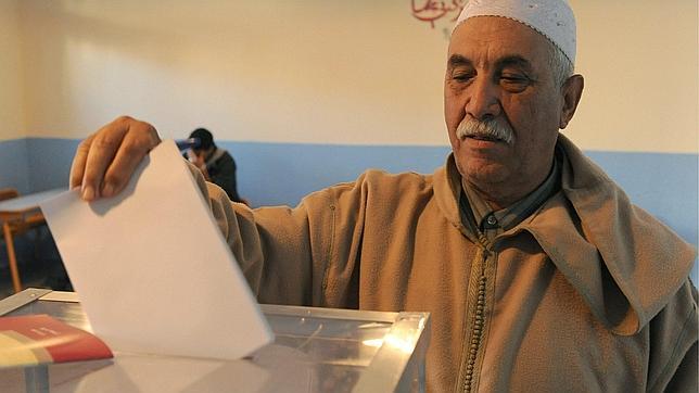 Unos 3.000 observadores para 40.000 colegios electorales