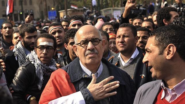El Baradei se ofrece a formar un gobierno de «salvación nacional» en Egipto