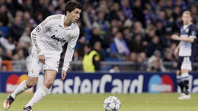 Sahin prepara su disfraz de Xabi Alonso