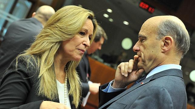 La UE pacta nuevas sanciones contra Irán sin llegar al embargo petrolero