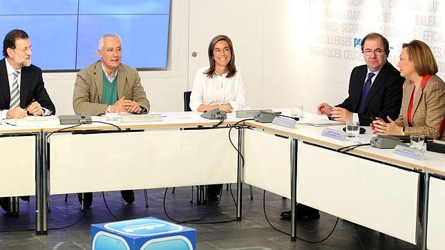 Herrera asume «ajustes» ante Rajoy «pero sin tocar los servicios esenciales»