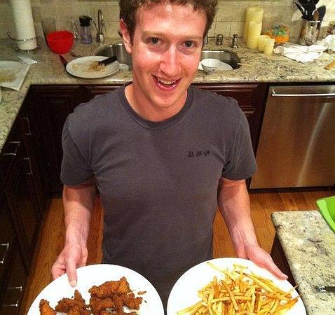Un fallo de seguridad en Facebook descubre las fotos privadas de Mark Zuckerberg