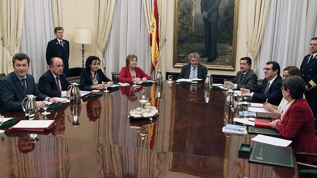 La Mesa del Congreso decidirá el jueves si Amaiur y UPyD tienen grupo propio