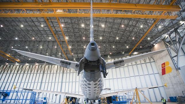 Iberia Express recibe 600 solicitudes de pilotos el primer día de convocatoria