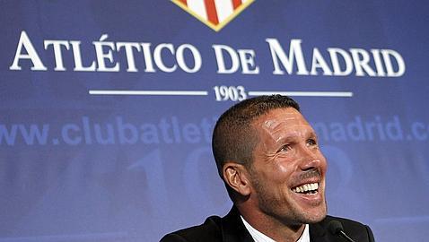 Entrenamiento a puerta abierta en el Calderón para recibir a Simeone