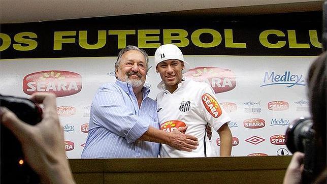 El Santos cierra su equipo femenino y de fútbol sala para poder pagar a Neymar