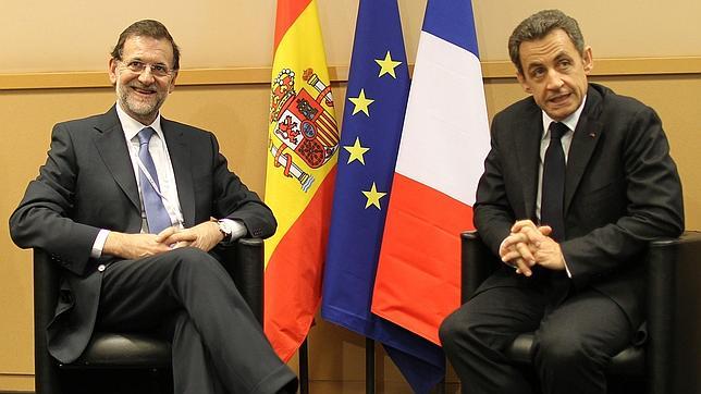 Rajoy dará su primera rueda de prensa como presidente del Gobierno junto a Sarkozy