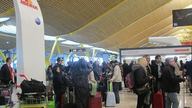 Iberia cancelará hoy más de cien vuelos en su cuarta jornada de huelga