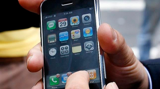 Los operadores españoles ultiman un sistema del tipo «WhatsApp»