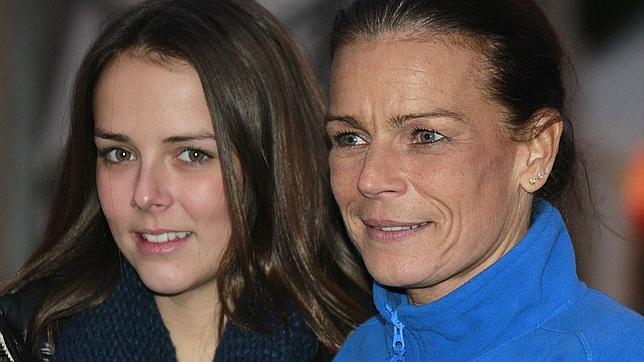 Estefanía de Mónaco y su hija Pauline Ducruet disfrutan del circo
