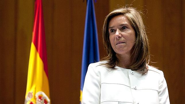 Ana Mato arranca a De Guindos competencias del Instituto de Salud Carlos III