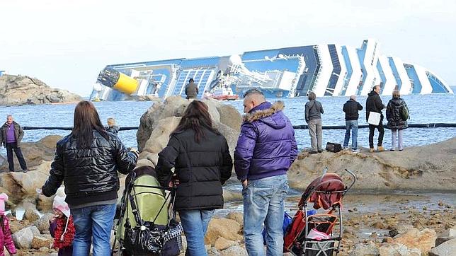 El hallazgo de otro cadáver eleva a trece los muertos en el Concordia