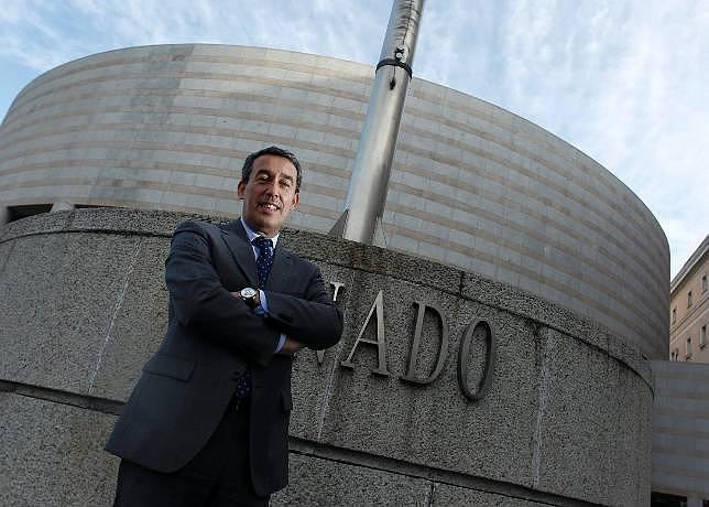 Triángulo de diálogo con denominación