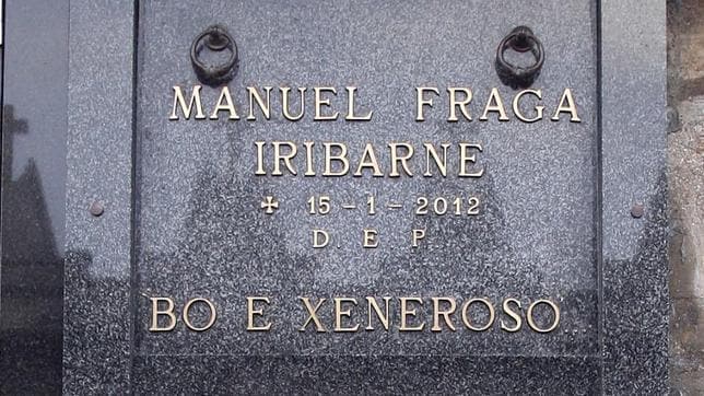 El epitafio con el que la familia desea que se recuerde a Fraga: «Bo e xeneroso»