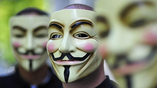 Anonymous desmiente que vaya a atacar Facebook