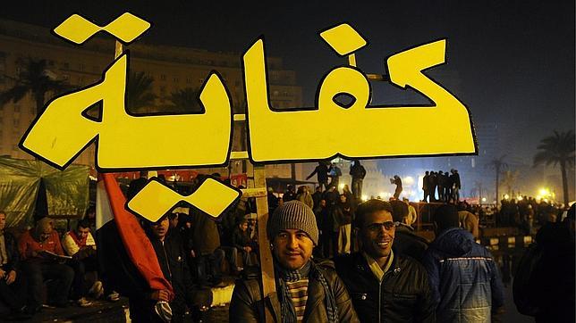 La sociedad egipcia, dividida un año después del comienzo de su gloriosa revolución