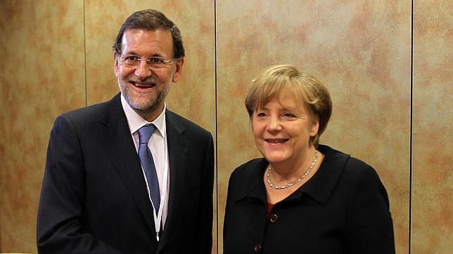 Rajoy se entrevista mañana con Angela Merkel en Berlín