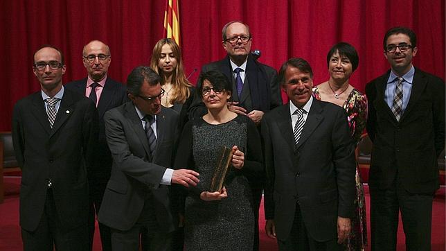 Imma Monsó gana el Ramon Llull con «La dona veloç»