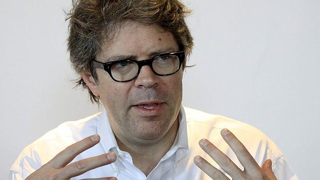 Franzen: «La gente lee novelas porque vive en un mundo sin sentido»