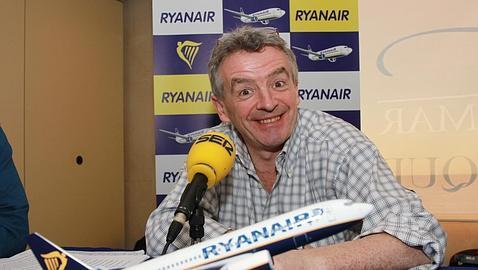 Ryanair prevé a crear una conexión diaria Alicante-Barcelona para ocupar el servicio suspendido por Spanair