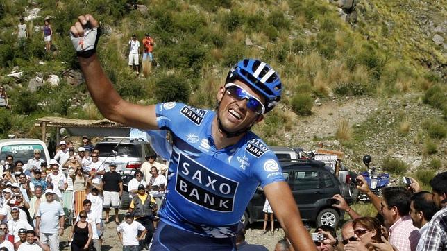 Alberto Contador: «Competir ayuda, pero a veces me viene todo a la cabeza...»