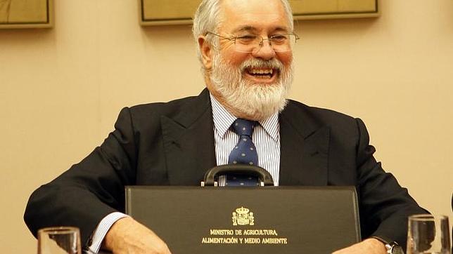 Cañete anuncia otro Plan Hidrológico con trasvases de agua «excedentaria»