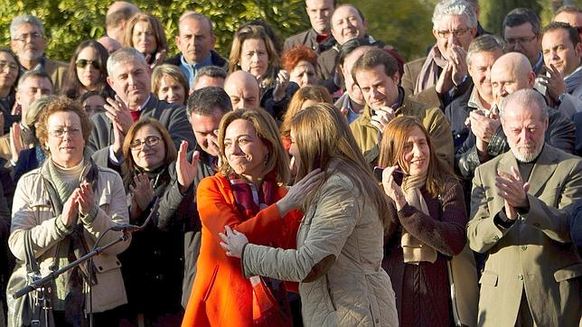 Chacón realiza una demostración de fuerza en Sevilla