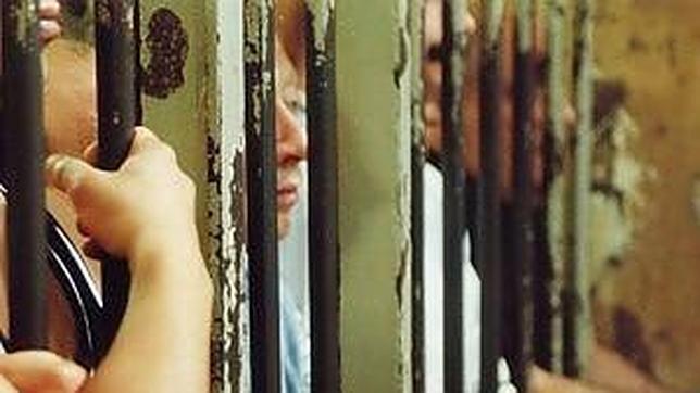 Italia prevé mandar a sus casas a más de 3.000 presos para vaciar las cárceles y ahorrar