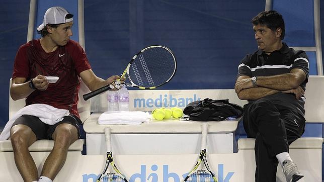 Toni Nadal: «Los franceses pueden esperar toda la vida un positivo de Rafa»