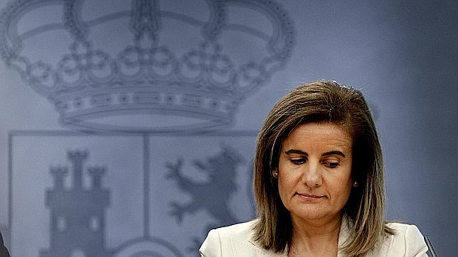 La ministra de Trabajo defiende que el objetivo es evitar los despidos