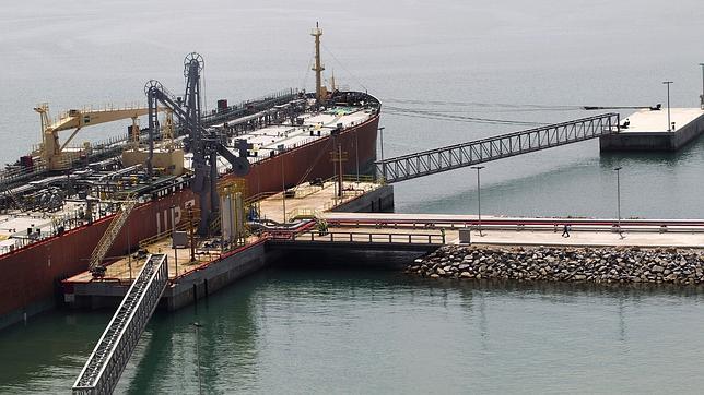 El ferry regular a Tánger dispara las aprehensiones de hachís en el Puerto de  Barcelona