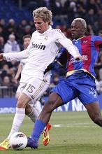 La defensa se siente segura con Coentrao