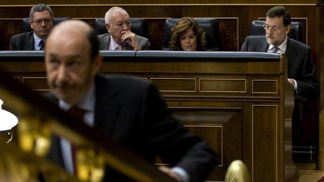 Rajoy: «Estamos sentando las bases para crear empleo»