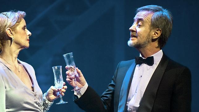 Carlos Hipólito: «Actuar es un trabajo de atleta, y cantar lo es doblemente»