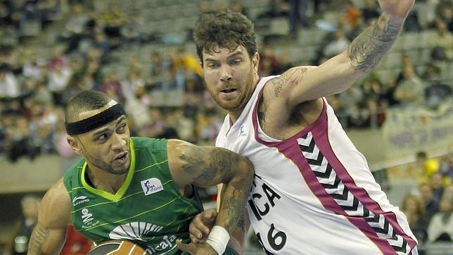 El Banca Cívica sorprende al Unicaja