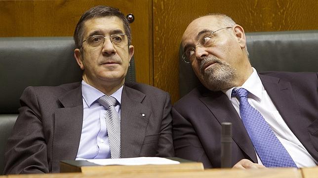 Patxi López cree que «no es imprescindible hablar con ETA, sino que se desarme»