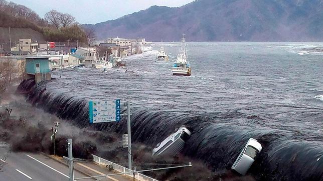 Un tsunami de 21 metros de altura azotó Fukushima el 11 de marzo de 2011